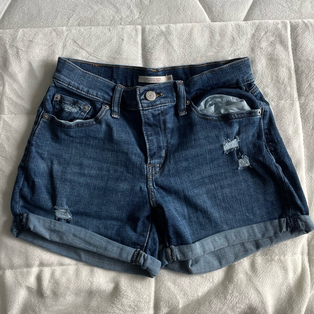 Levi’s denim shorts